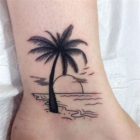 playa tatuajes de palmeras|38 ideas de Palmeras tattoo 